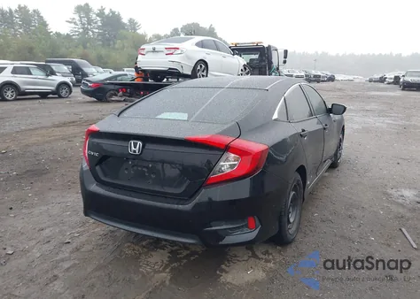 2018 Honda Civic Lx z USA, uszkodzony, nr VIN 2HGFC2F59JH560873